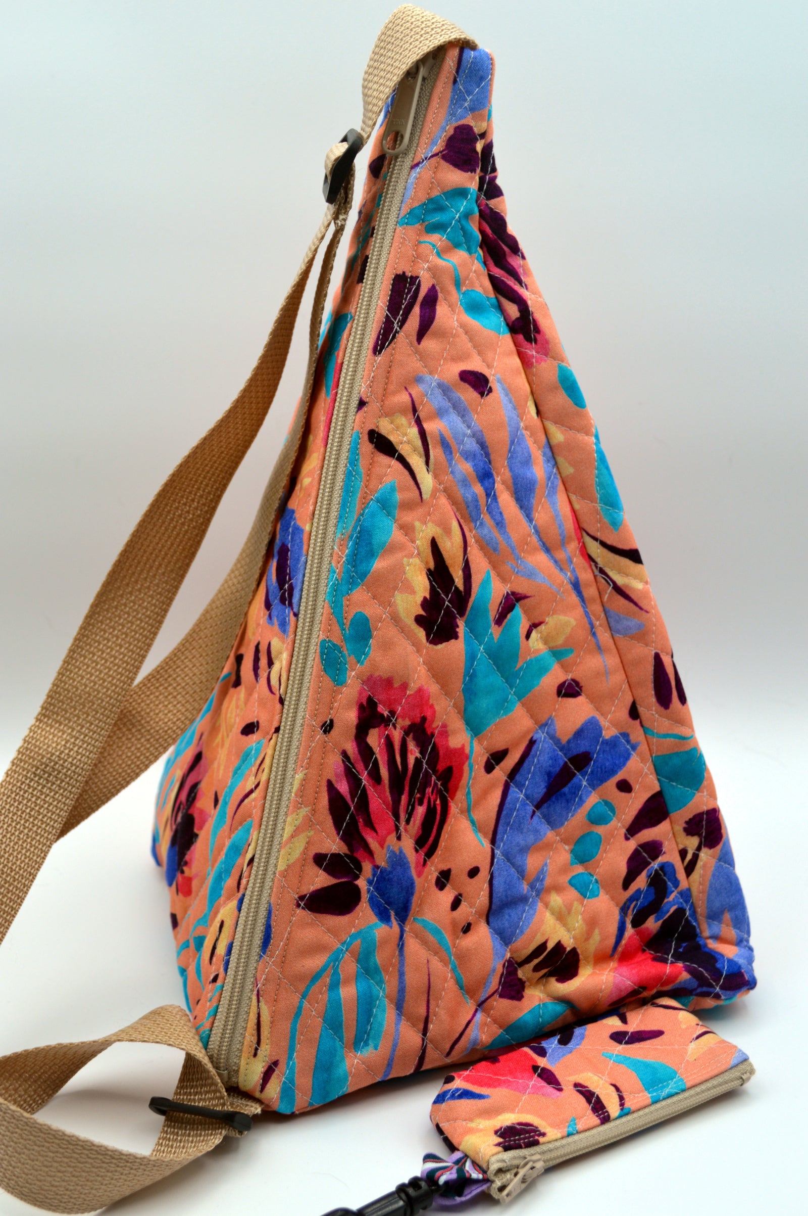 Coral Large Pyramid Bag – Stitch Ups