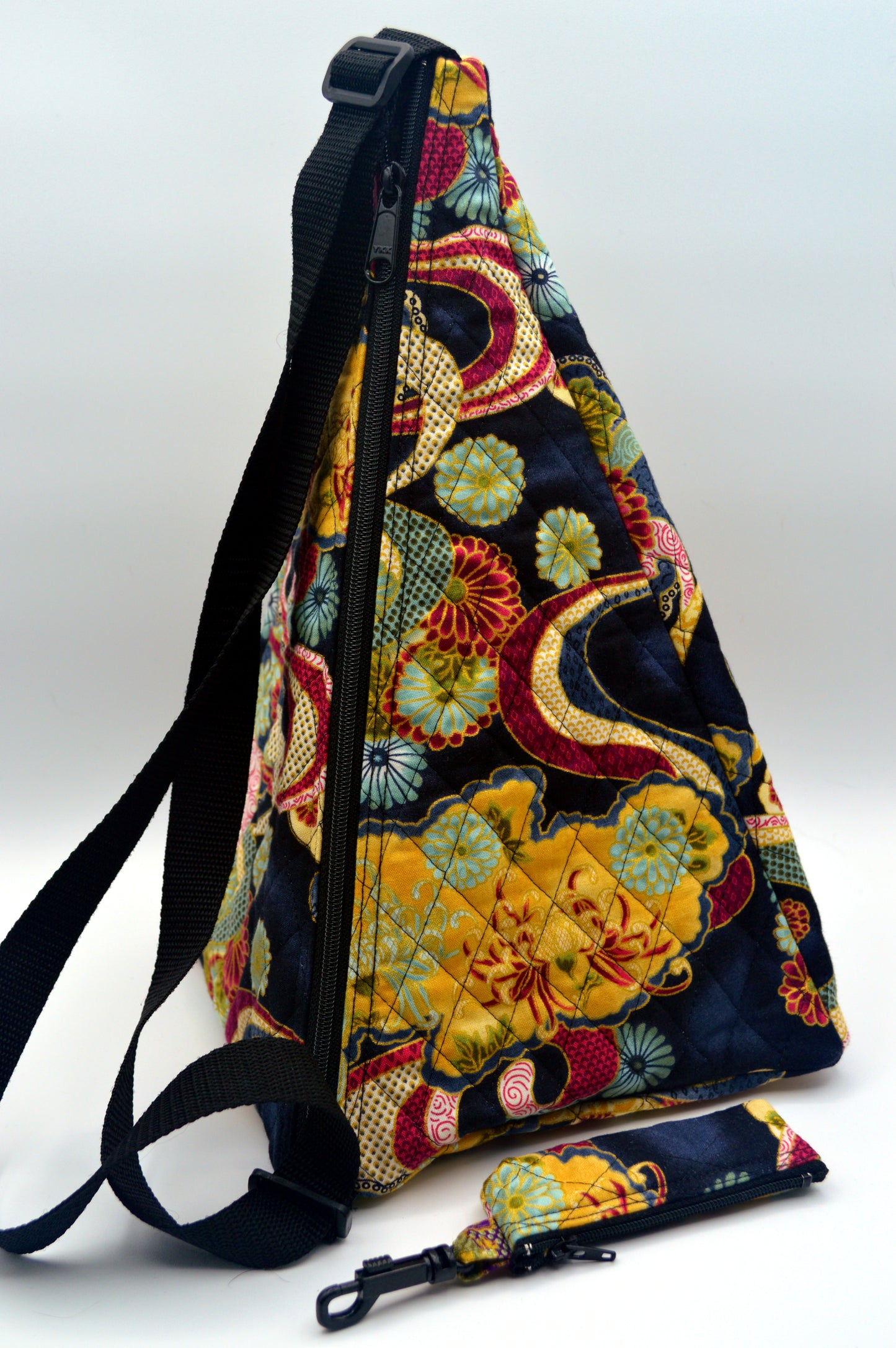 Kimono Large Pyramid Bag