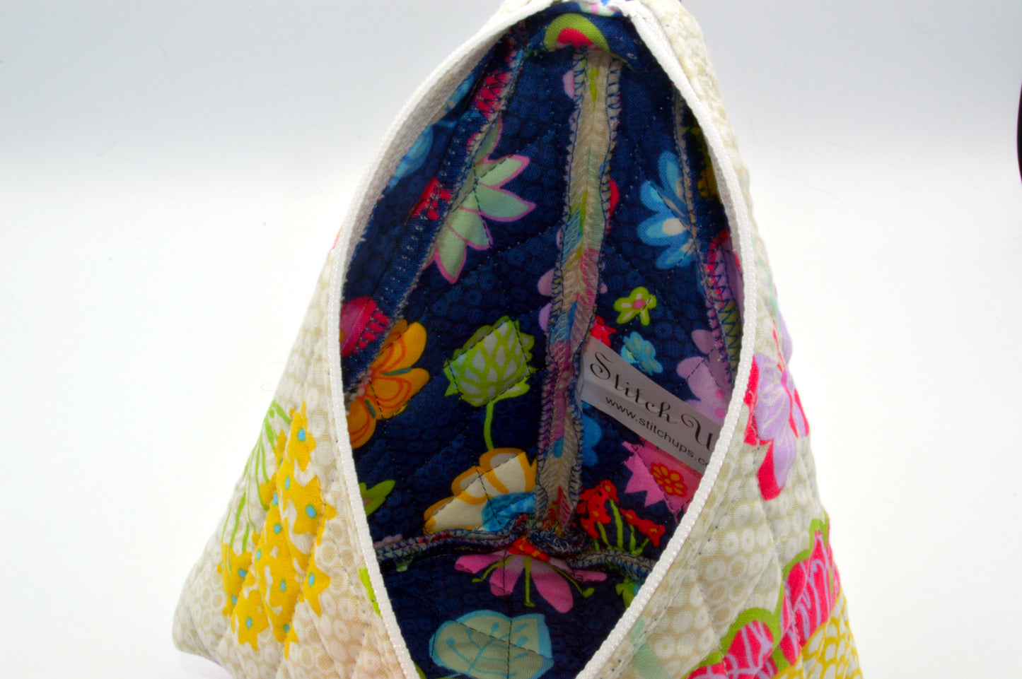 Happy Natural Small Pyramid Knitting Bag