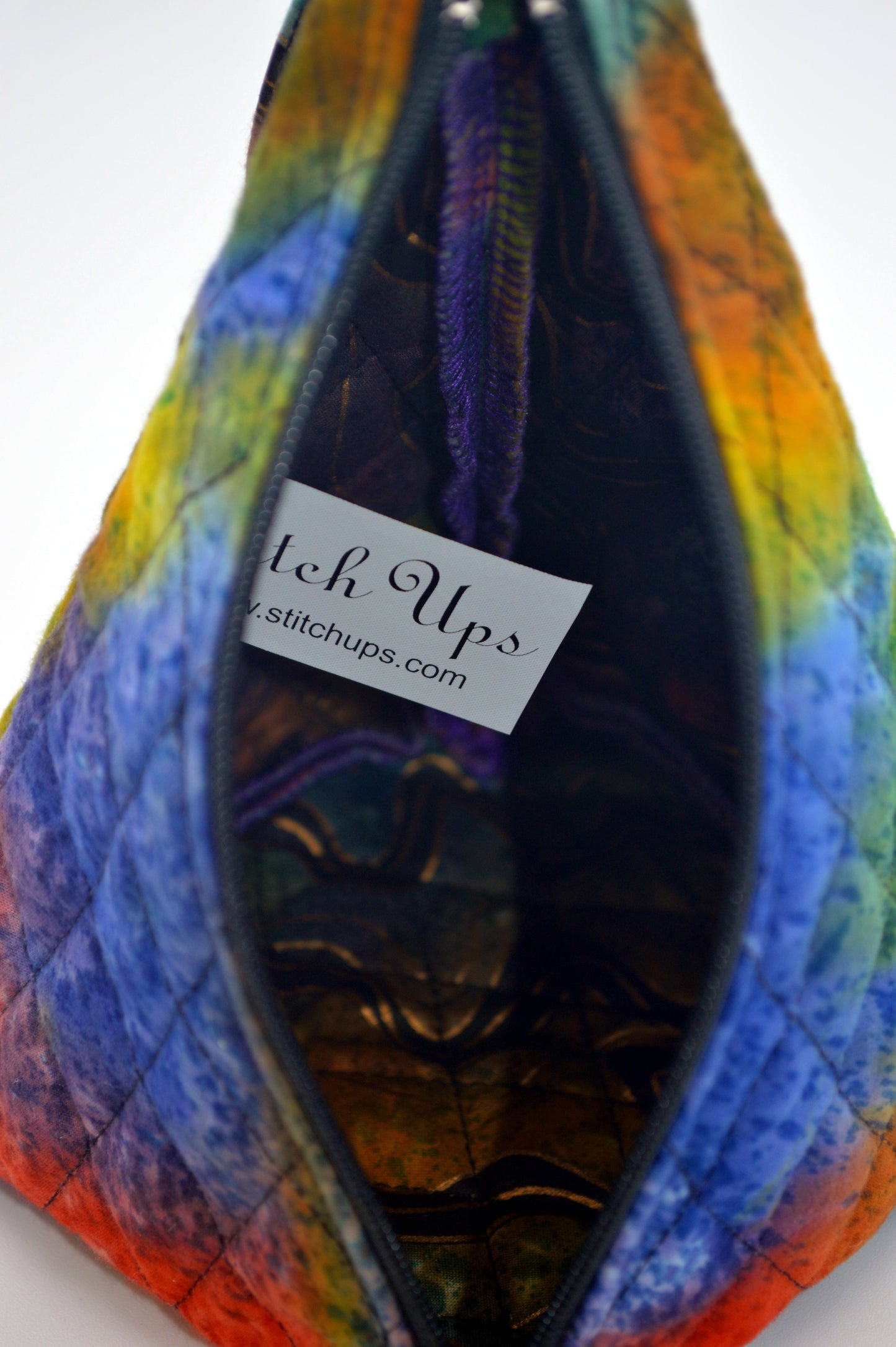 Tie-Dye Small Pyramid Knitting Bag