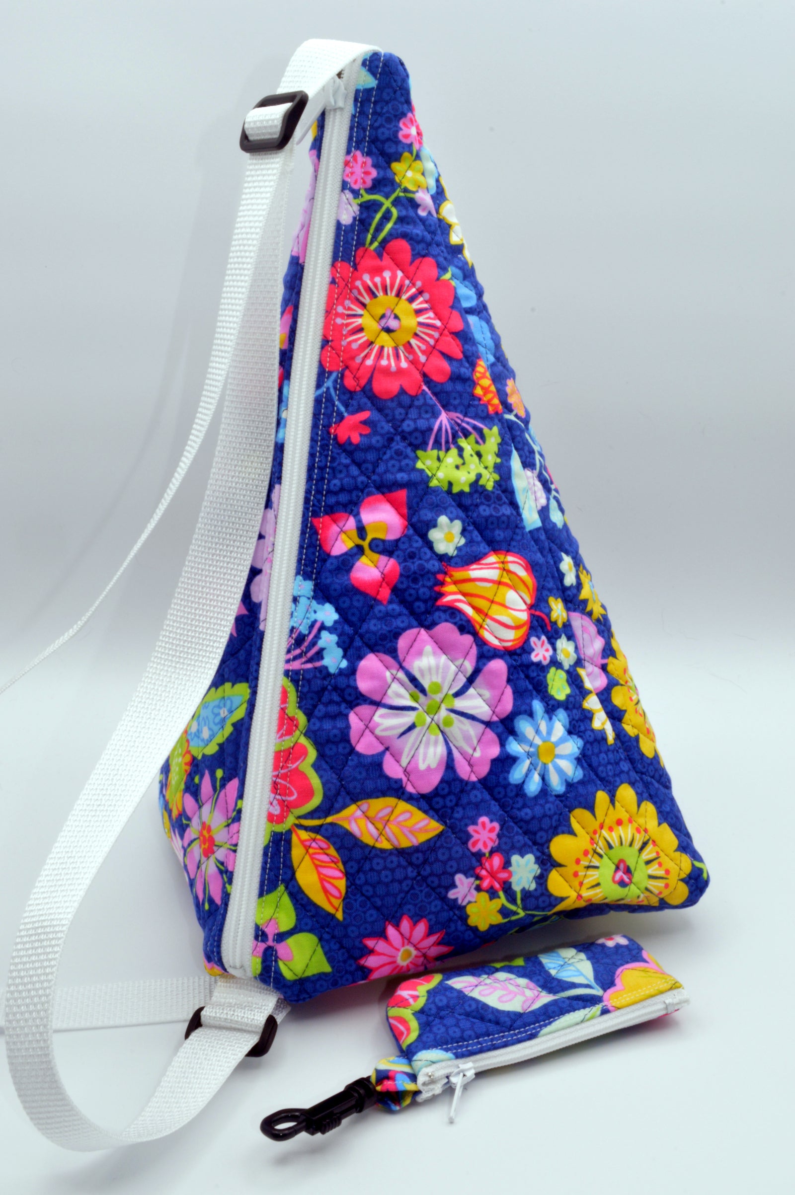 Pyramid Rope Bag Happy Blue Large Pyramid Bag – Stitch Ups